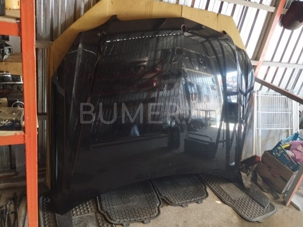 Ban-Kuza hissələr  Mercedes, "Mercedes W212" kapotu