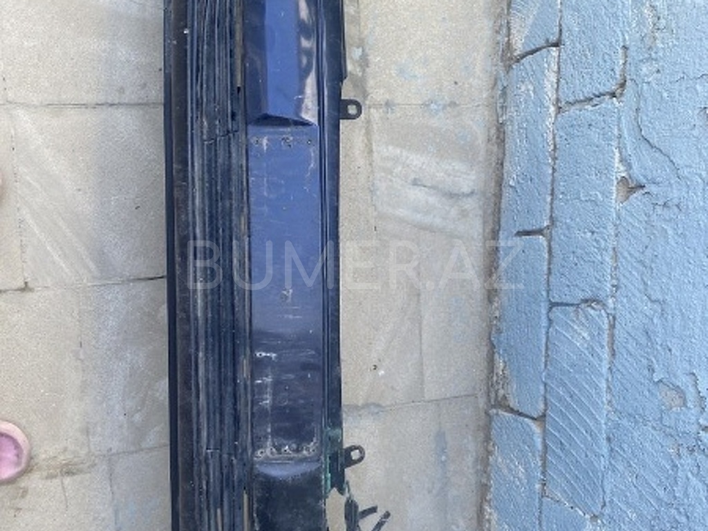 Ban-Kuza hissələr  Mercedes, "Mercedes W202" ön buferi