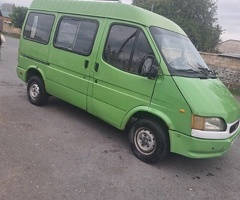1992, 2.5L, 200000 km, Mexanika