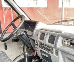 33021 , 2001, 2.9L, 250000 km, Mexanika