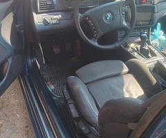 BMW 3-series 318, 2004, 2.0L, 318000 km, Mexanika