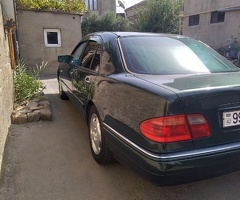 Mercedes E Class  E 230, 1996, 2.3L, 454603 km, Avtomat