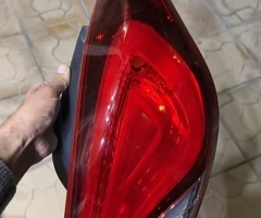 Ban-Kuza hissələr  Hyundai, "Hyundai Elantra 2014" sağ stopu