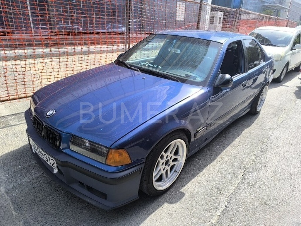 BMW 3-series 323, 1998, 2.5L, 372499 km, Avtomat