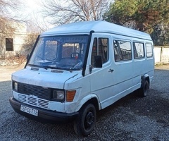 1992, 2.9L, 250000 km, Mexanika