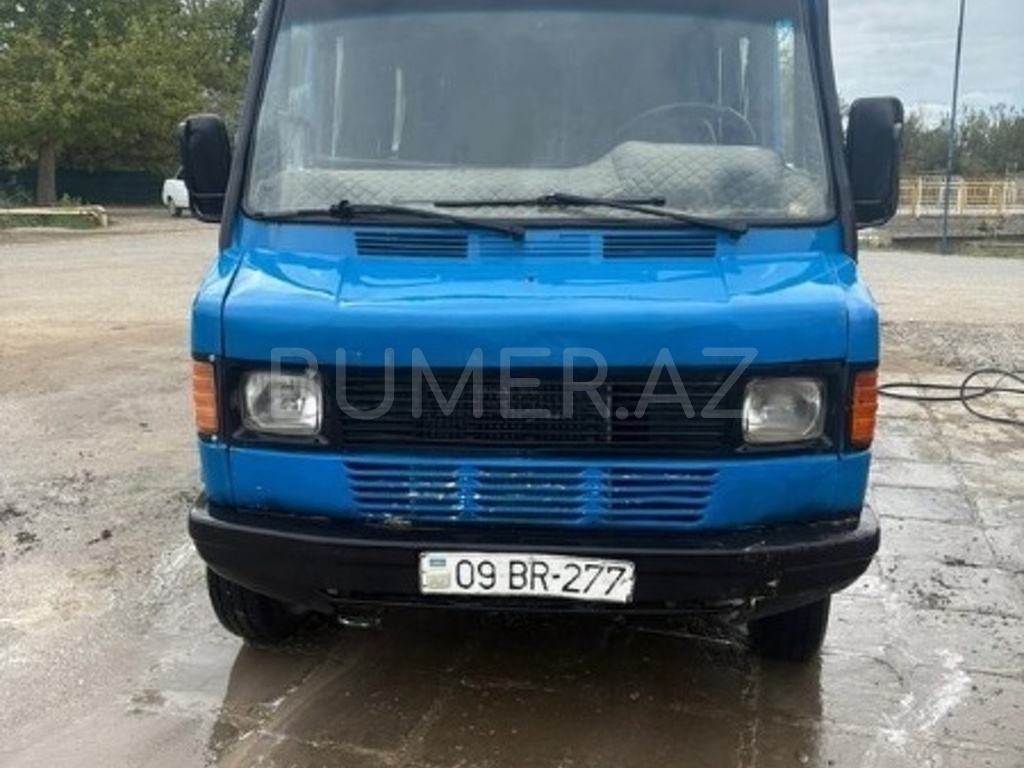 1991, 2.5L, 250000 km, Mexanika