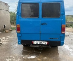 1991, 2.5L, 250000 km, Mexanika