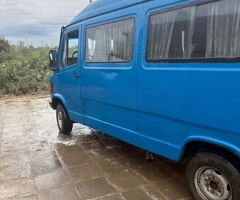 1991, 2.5L, 250000 km, Mexanika