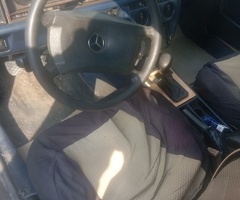 Mercedes 190, 1992, 2.6L, 420100 km, Mexanika