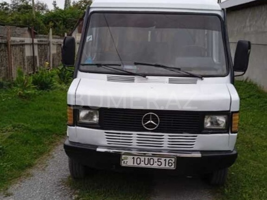 1990, 2.5L, 300000 km, Mexanika