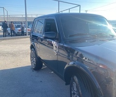 LADA (VAZ)  Niva, 2015, 1.7L, 190000 km, Mexanika