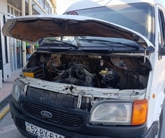 1997, 2.5L, 330000 km, Mexanika