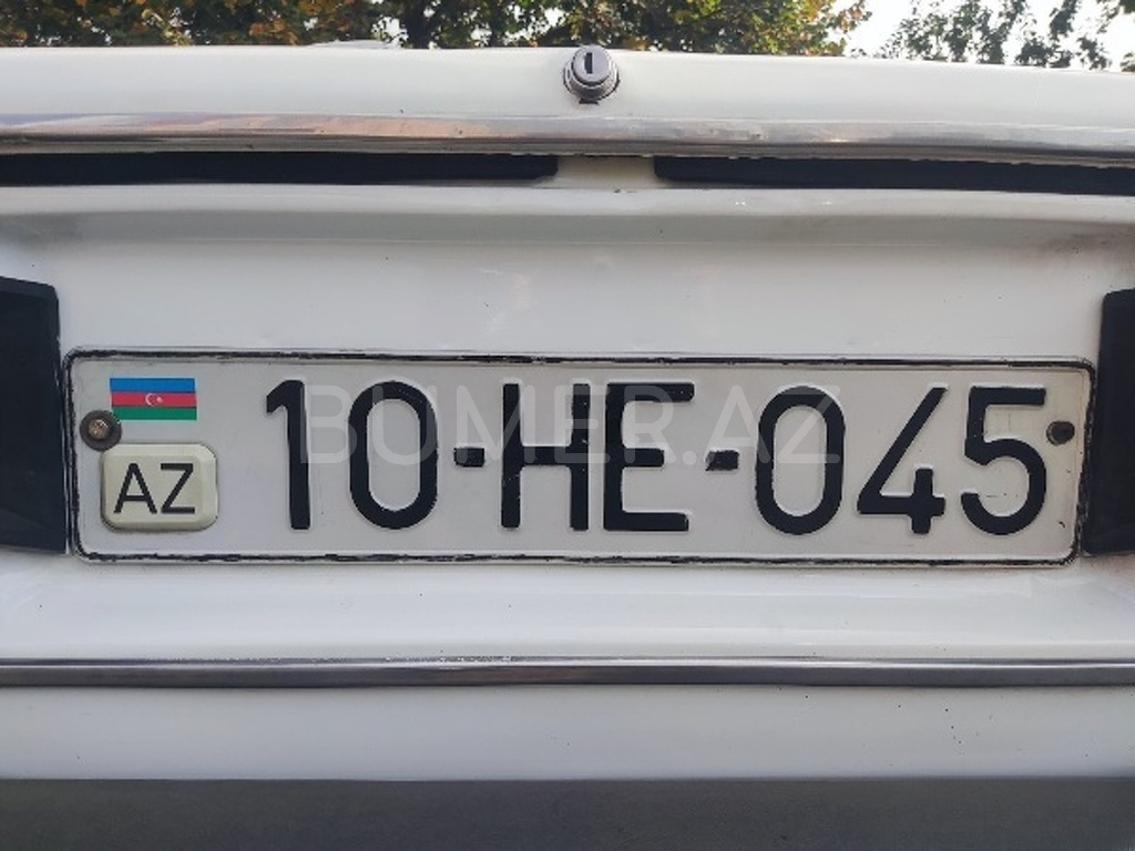 10-HE-045