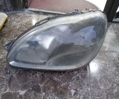 Ban-Kuza hissələr  Mercedes, "Mercedes W220 S-Class" farası