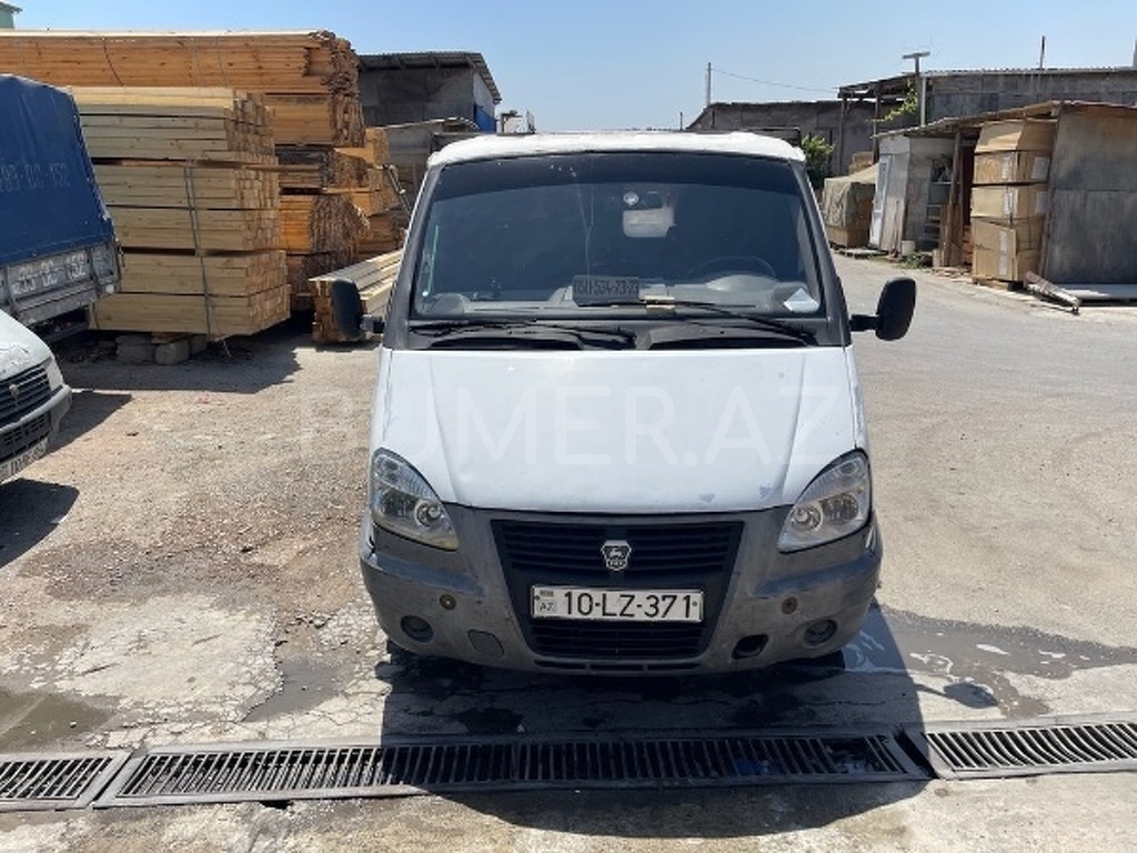 330202-740 , 2003, 2.3L, 230000 km, Mexanika