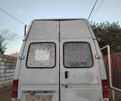 1991, 2.5L, 330000 km, Mexanika