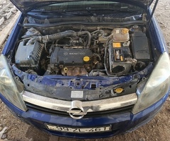 Opel  Astra, 2005, 1.4L, 277000 km, Mexanika