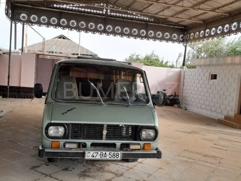 1985, 2.4L, 123456 km, Mexanika