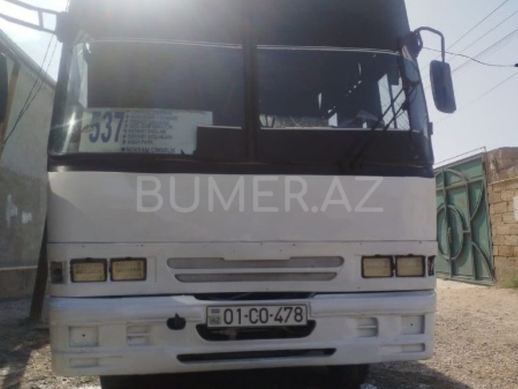 1999, 4.0L, 300000 km, Mexanika