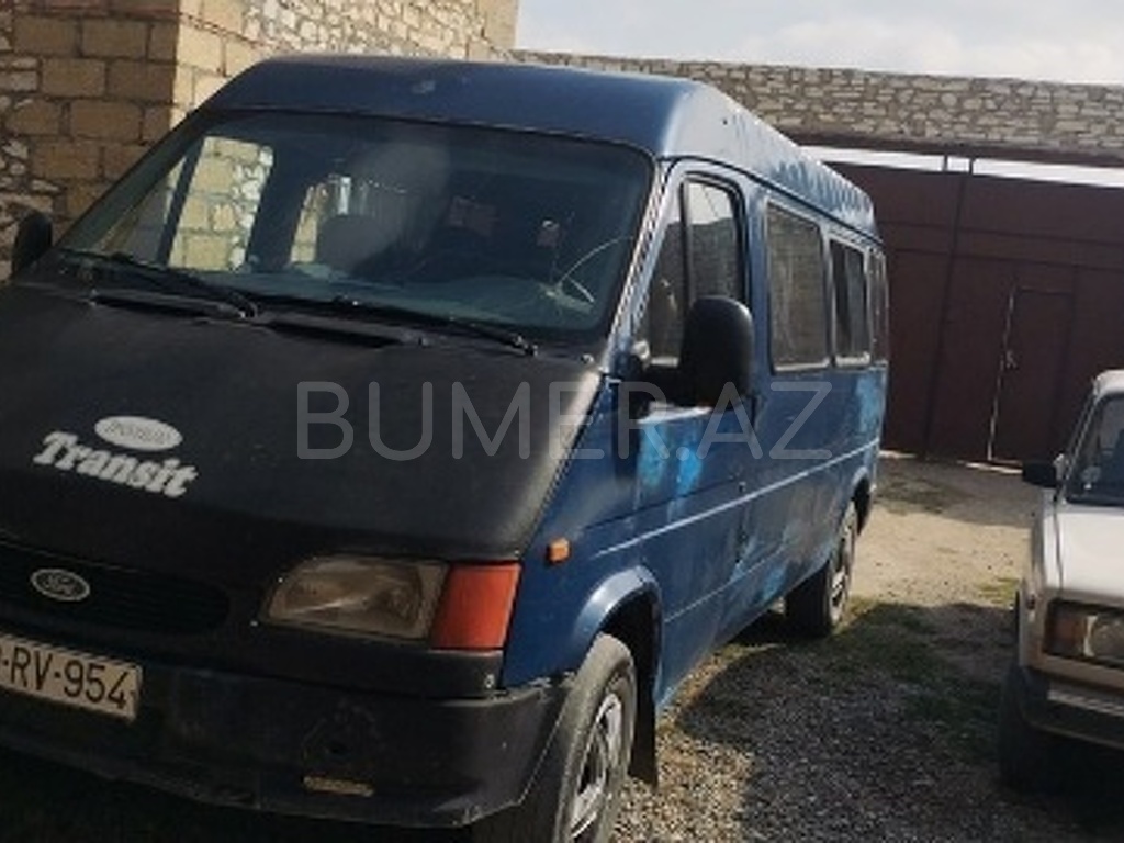 1993, 2.5L, 358468 km, Mexanika