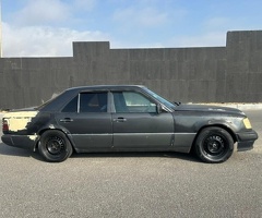 Mercedes E Class  E 250, 1993, 2.5L, 400000 km, Avtomat