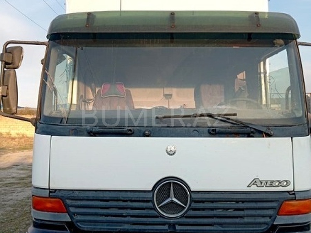 Atego 1228 , 2001, 6.4L, 370000 km, Mexanika