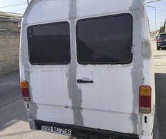 1992, 2.5L, 111000 km, Mexanika