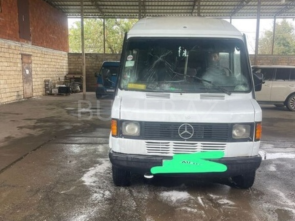 1993, 2.3L, 450000 km, Mexanika