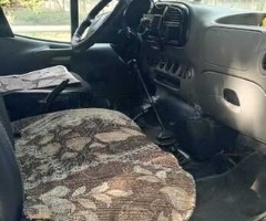 1998, 2.5L, 777000 km, Mexanika