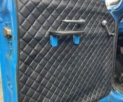 130 , 1984, 6.0L, 100000 km, Mexanika