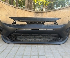 Ban-Kuza hissələr  Kia, "Kia Rio 2021" ön buferi