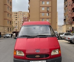 1992, 2.5L, 266369 km, Mexanika