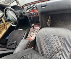 Mercedes E Class  E 200, 2000, 2.2L, 438275 km, Avtomat