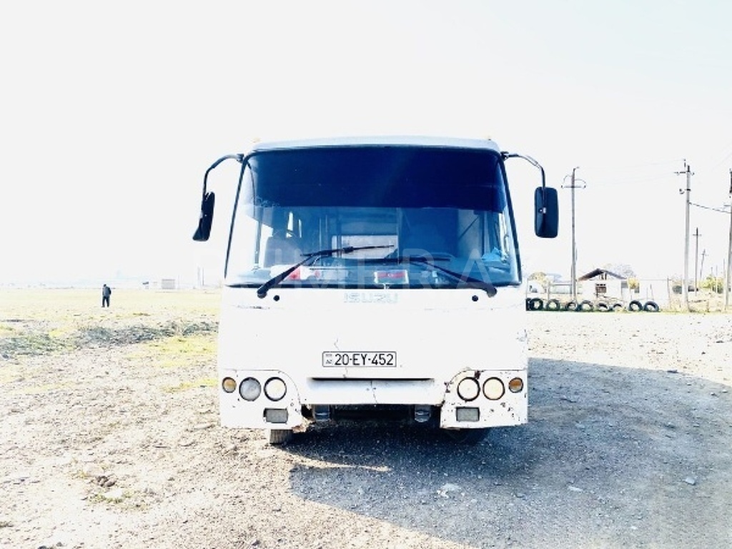 2008, 4.6L, 250000 km, Mexanika