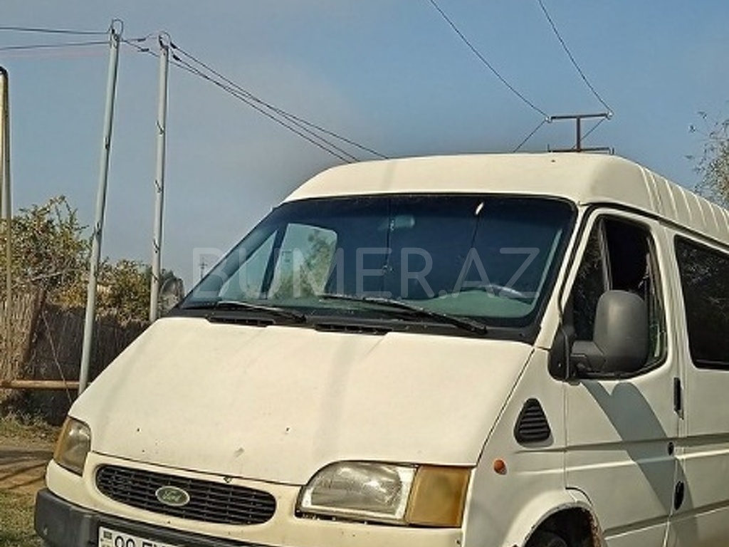 2000, 2.5L, 90000 km, Mexanika