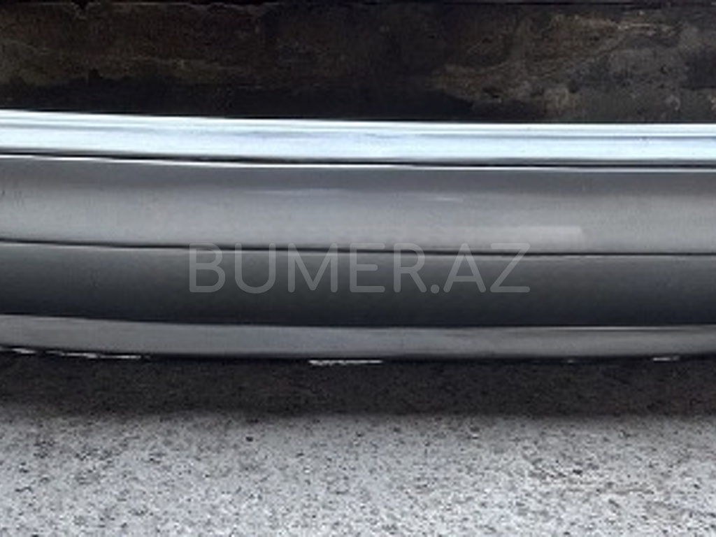 Ban-Kuza hissələr  Mercedes, "Mercedes W210" arxa buferi