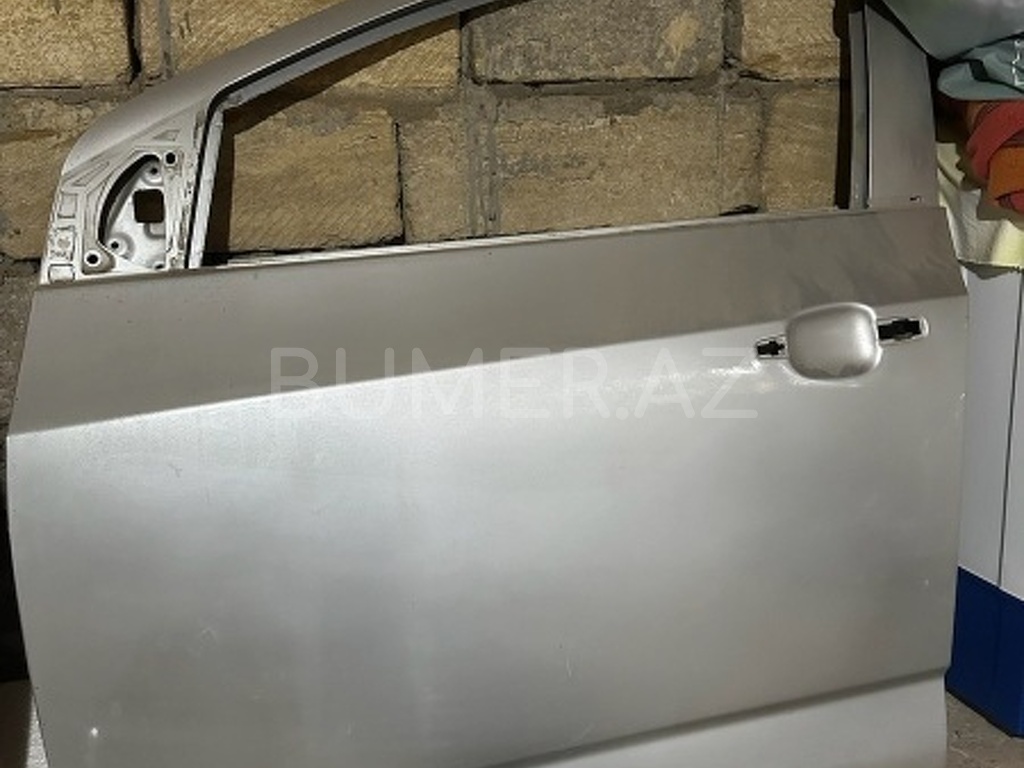 Ban-Kuza hissələr  Chevrolet, "Chevrolet Aveo t300" sol ön qapısı