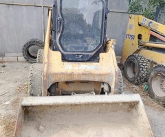 Cat, Yükləyicilər, 2010, 500 km