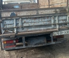 3302-744 , 2001, 2.4L, 250000 km, Mexanika