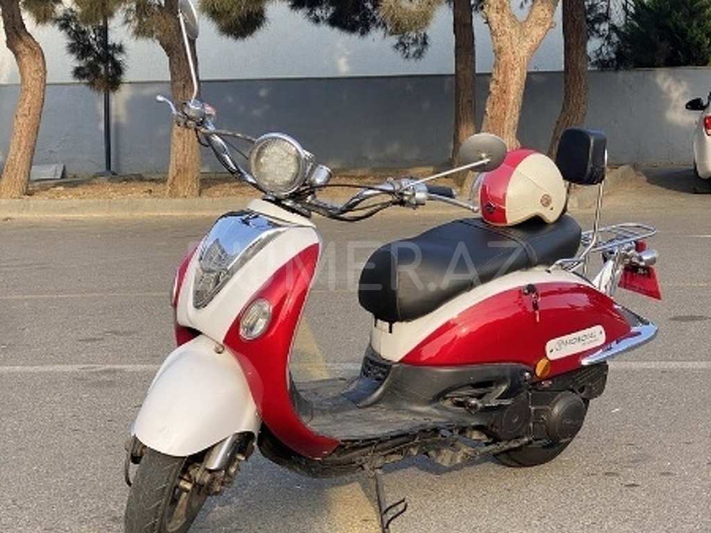 Moped, 2017, 0.15L, 9000 km