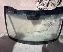 Ban-Kuza hissələr  Kia, Kia Optima ön şüşəsi