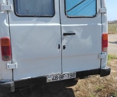 1990, 2.3L, 400000 km, Mexanika