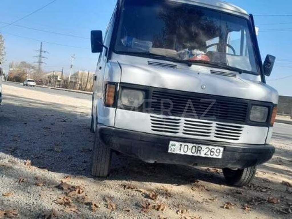 1994, 2.3L, 200000 km, Mexanika