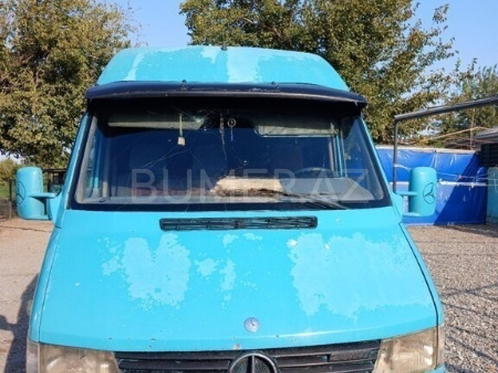 1995, 2.3L, 300000 km, Mexanika