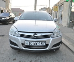 Opel  Astra, 2010, 1.3L, 271000 km, Mexanika