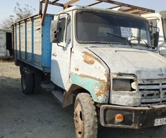 5301 , 1999, 4.7L, 216000 km, Mexanika