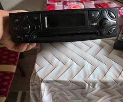 Monitor və audio sistemlər, "Mercedes" maqnitolası