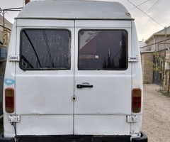 1988, 2.3L, 424324 km, Mexanika