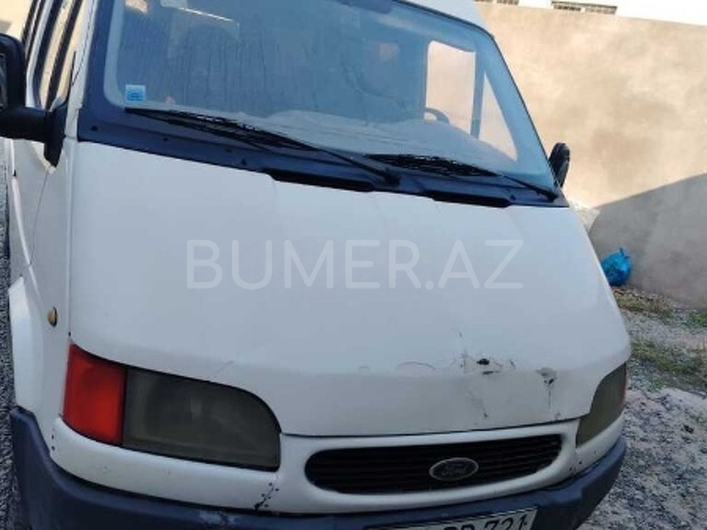 1999, 2.5L, 650000 km, Mexanika