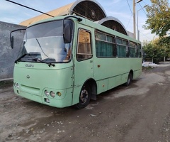 2008, 4.6L, 321000 km, Mexanika